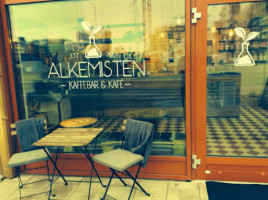 Alkemisten inside