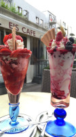 Eiscafe La Veneziana food