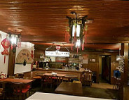 Elggerhof Dragon Inn food