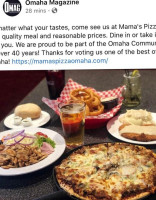 Mama's Pizza food