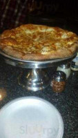 Simm's Pizzeria food