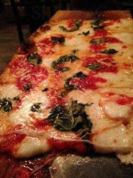 Numero 28 Pizzeria - UWS food
