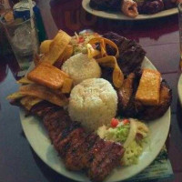 Oye Managua food