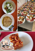 Pizzeria/rosticceria Lo Stadio food