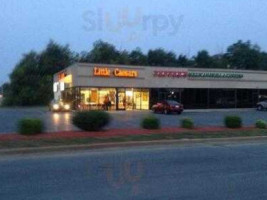 Little Caesars Pizza outside