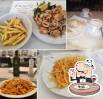 Il Caffè Degli Amici food