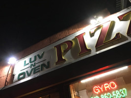 Luv-n-oven Pizza food