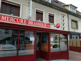Le Mercure Brasserie food