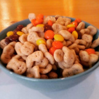Crunch Cereal Cafe food