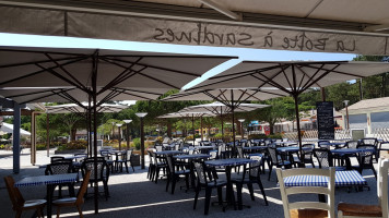 Restaurant la Boite a Sardines food