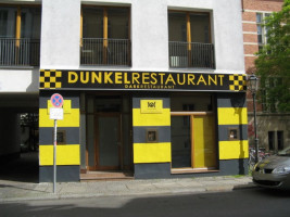 Dunkelrestaurant-Berlin outside