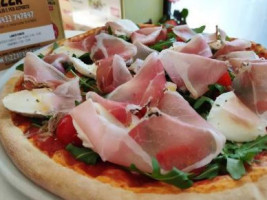 Pizzeria Da Giannino Di Carlucci G food