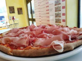 Pizzeria Da Giannino Di Carlucci G food