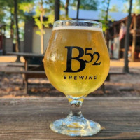 B-52 Brewing Company food