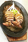 Sizzling Seafoods food