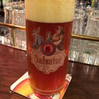 Paulaner Bierhaus food