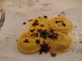 Con Enoteca Alla Torre food