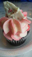 Gigi's Cupcakes Of Jackson food