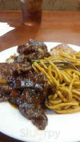 Lui's Chinese food