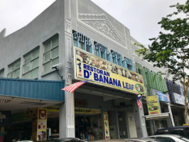 Restoran D'banana Leaf outside