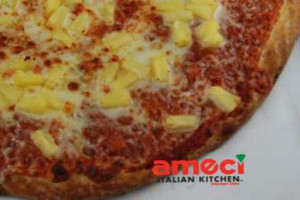 Ameci Pizza Kitchen food