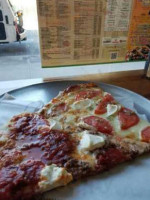 Sal's Pizzeria food