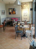 Caffe Bambus inside