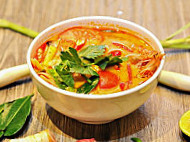 Thai Dynasty (amk Hub) food