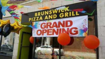 Brunswick Pizza And Grill food