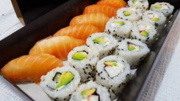 Ari-ya Sushi food