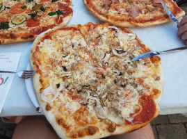Pizza-service Capri food