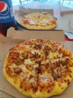 Domino's Pizza food