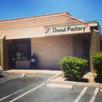 Donut Factory outside