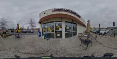 Einstein Bros. Bagels inside