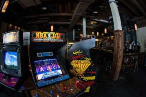 Barcade inside