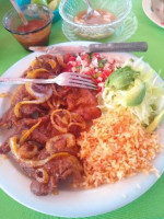 Mariscos Grecia outside