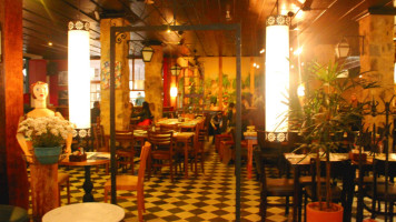Margarida Cafe inside