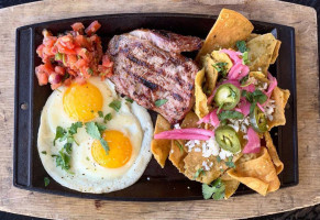 Barrios Fine Mexican Dishes food