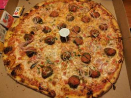 Il Torre Pizza Mia food