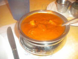 Maharaja Indian Cuisine food