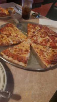 Dominick's Pizz House food