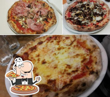 Pizziamoci food