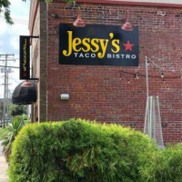 Jessy's Taco Bistro outside