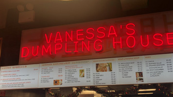Vanessa's Dumpling House inside