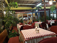 Pizzeria Tressardi inside