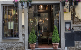 Trattoria Dei 13 Gobbi outside