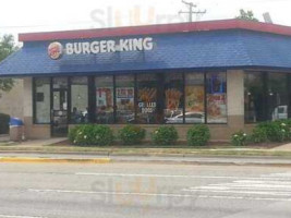 Burger King outside