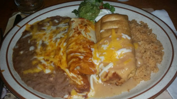 Panchos Villa food