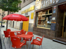 Teatinos Cafe inside