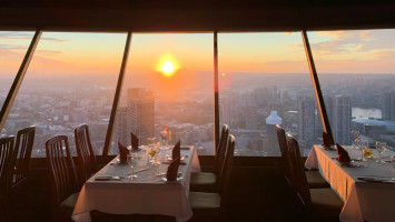 Top Of Vancouver Revolving food
